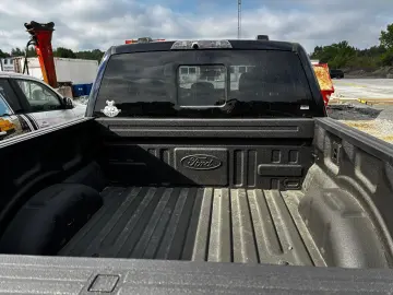 FORD F-150 Raptor V8   Nur 9.359 km   PD   AHK