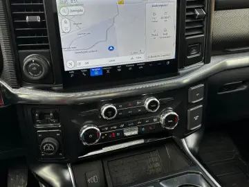 FORD F-150 Raptor V8   Nur 9.359 km   PD   AHK