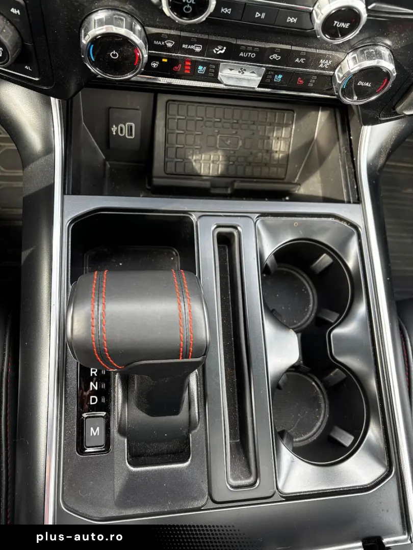 FORD F-150 Raptor V8   Nur 9.359 km   PD   AHK