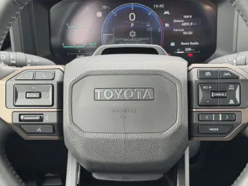 TOYOTA Land Cruiser 2.8 D TEC-Edition  360 JBL AHK PPF