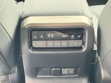 TOYOTA Land Cruiser 2.8 D TEC-Edition  360 JBL AHK PPF