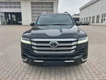 TOYOTA 3.3 DSL - 5-Sitze - deutsche Zulassung