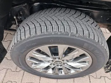 TOYOTA 3.3 DSL - 5-Sitze - deutsche Zulassung