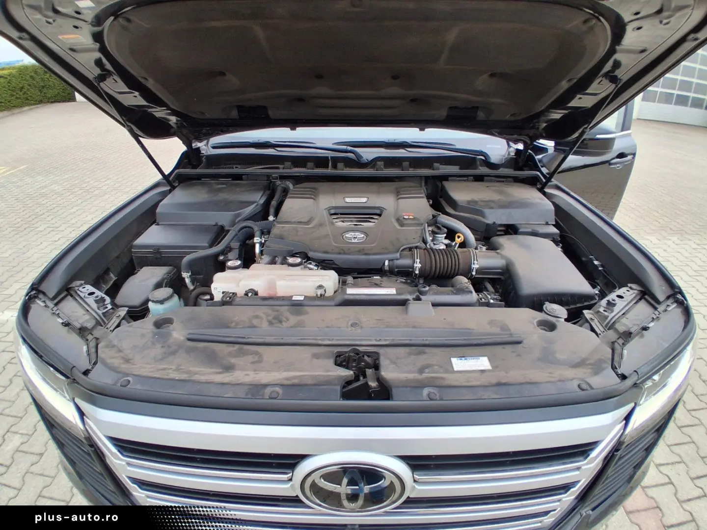 TOYOTA 3.3 DSL - 5-Sitze - deutsche Zulassung