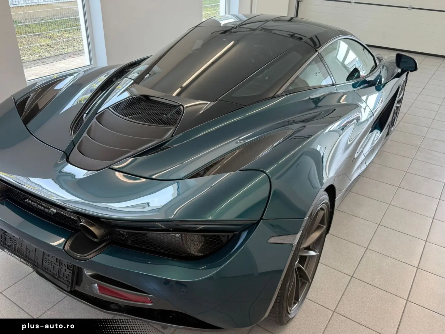 MCLAREN 720S