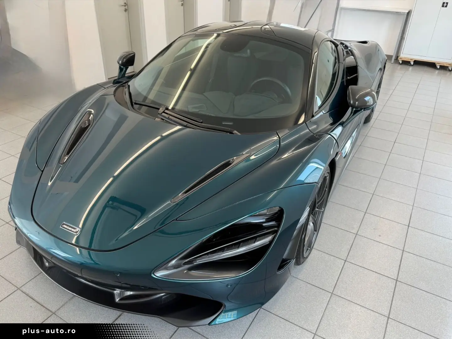 MCLAREN 720S