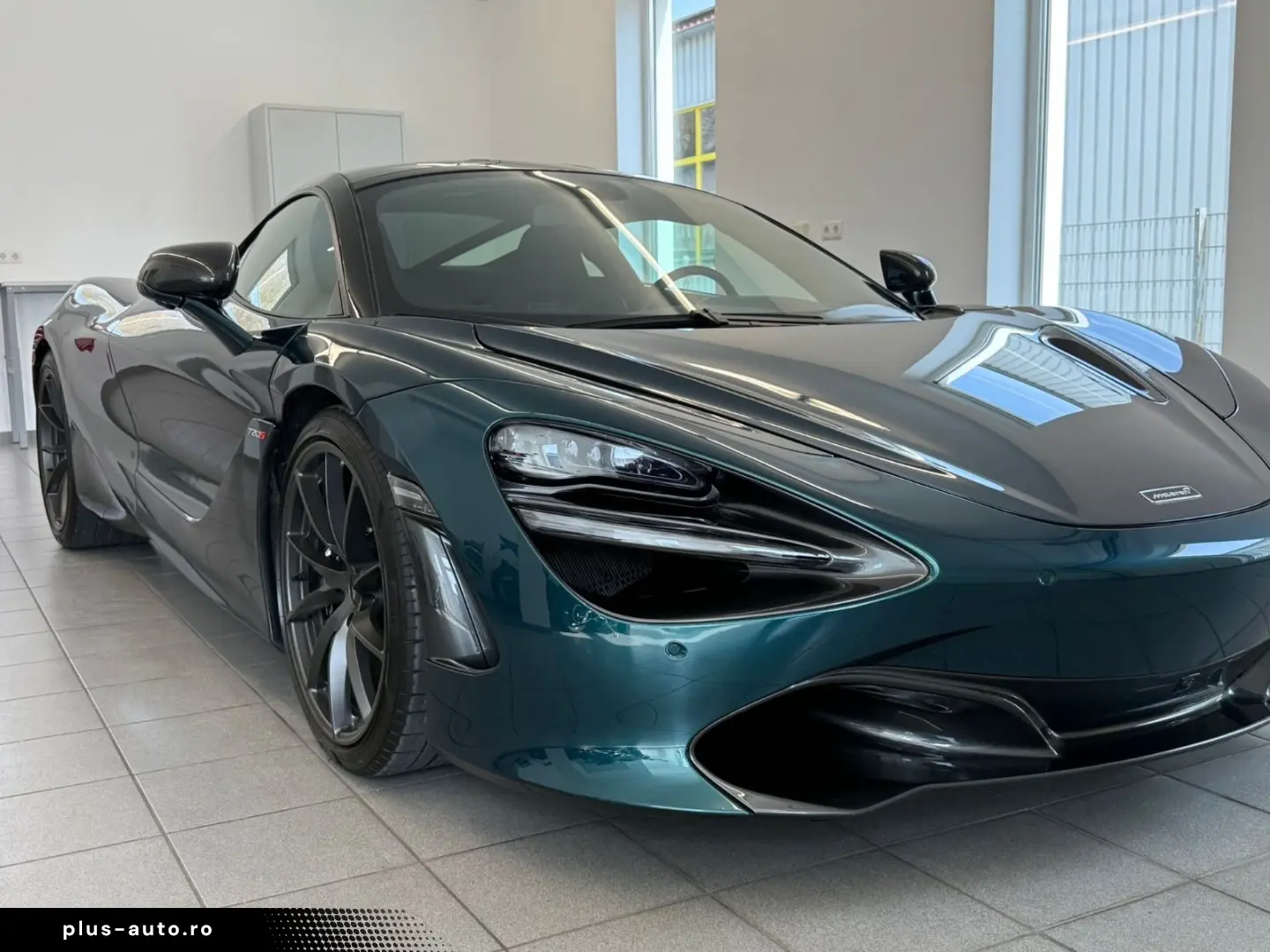 MCLAREN 720S