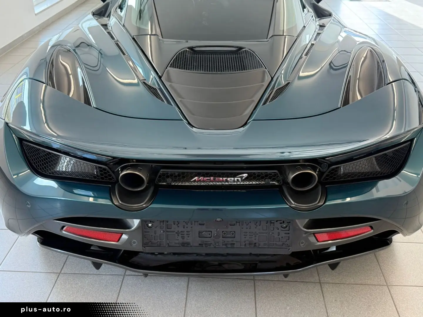 MCLAREN 720S