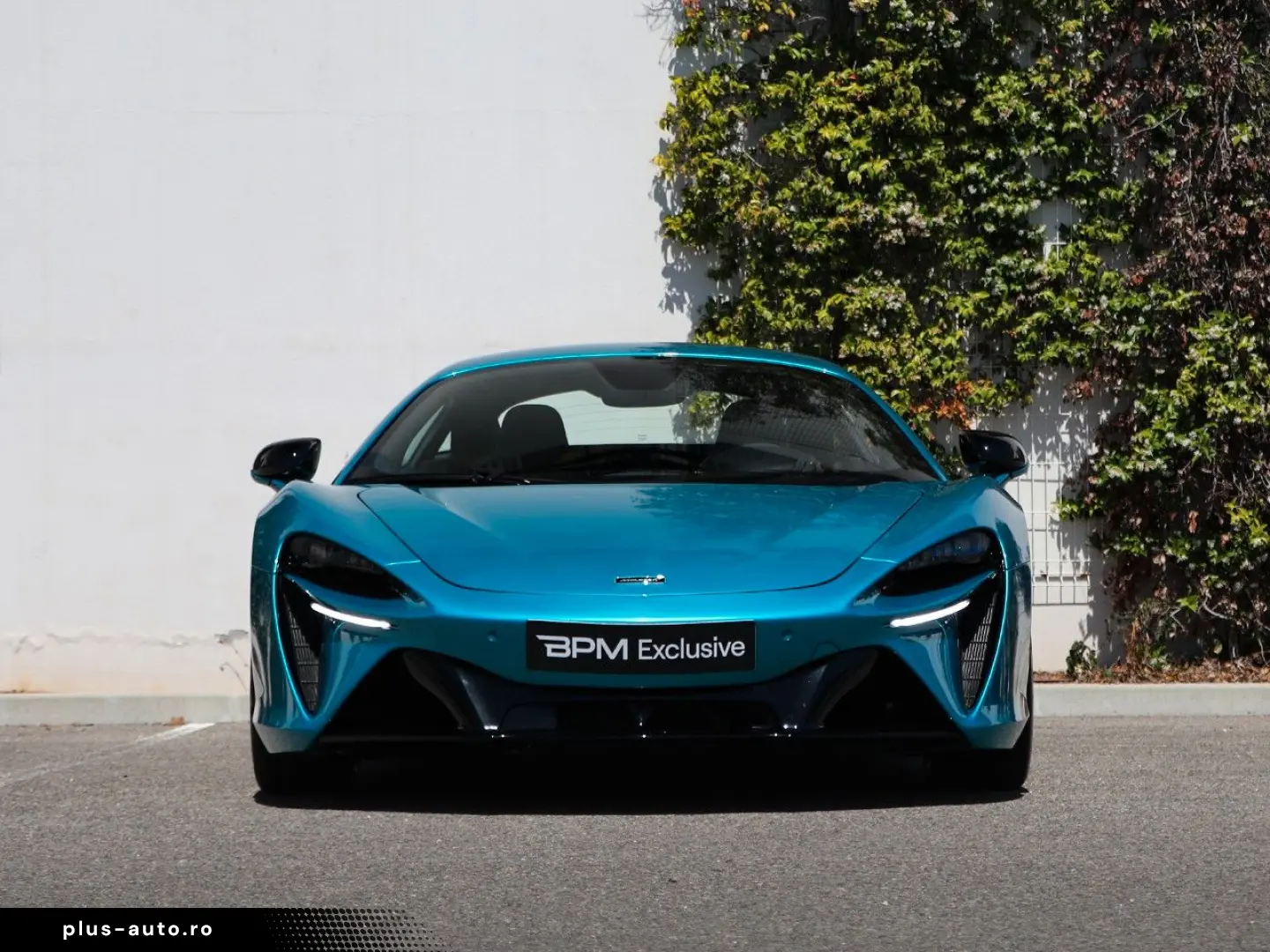 MCLAREN Artura Coupe
