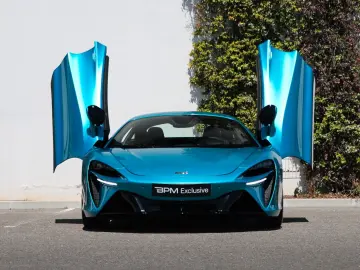 MCLAREN Artura Coupe