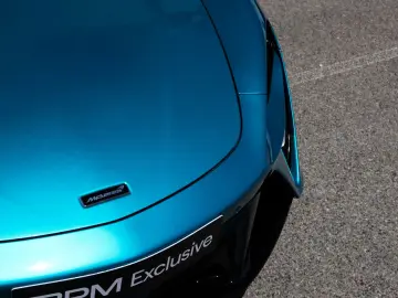 MCLAREN Artura Coupe