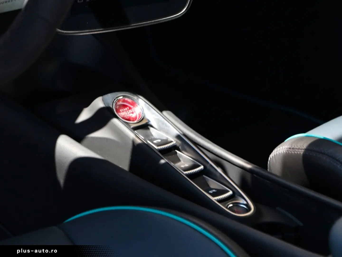 MCLAREN Artura Coupe