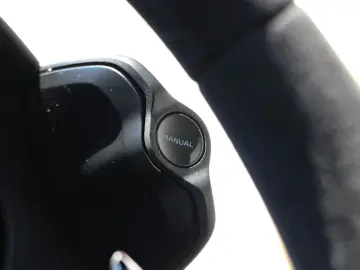 MCLAREN Artura Coupe