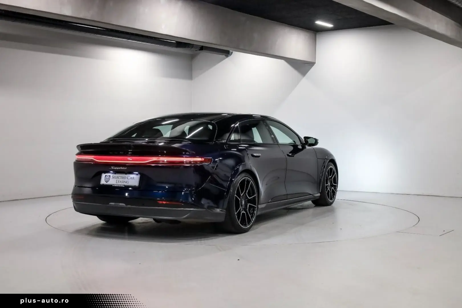 LUCID Air Three-Motor 920 kW AWD Sapphire