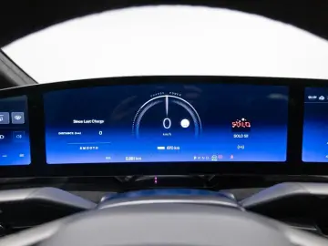LUCID Air Three-Motor 920 kW AWD Sapphire
