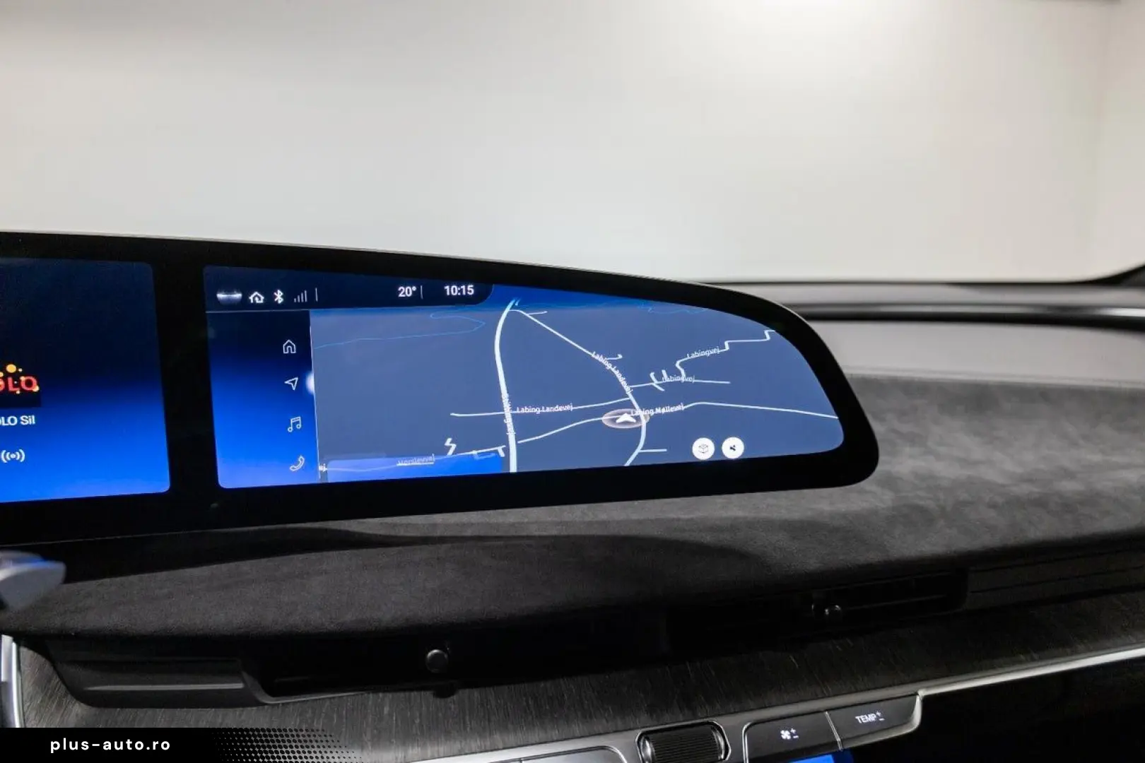 LUCID Air Three-Motor 920 kW AWD Sapphire
