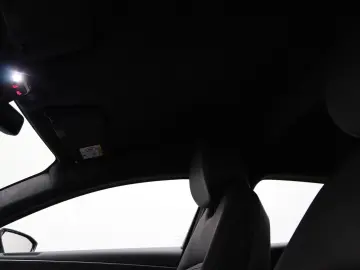 LUCID Air Pure AWD