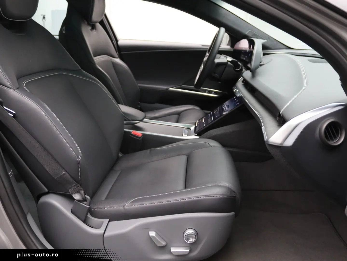 LUCID Air Touring AWD