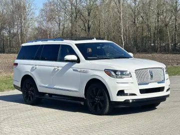 LINCOLN Navigator Black Label 7 Pers Grijs nummernschild