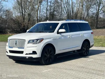 LINCOLN Navigator Black Label 7 Pers Grijs nummernschild