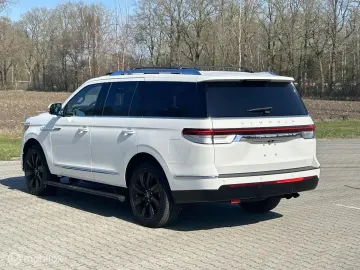 LINCOLN Navigator Black Label 7 Pers Grijs nummernschild
