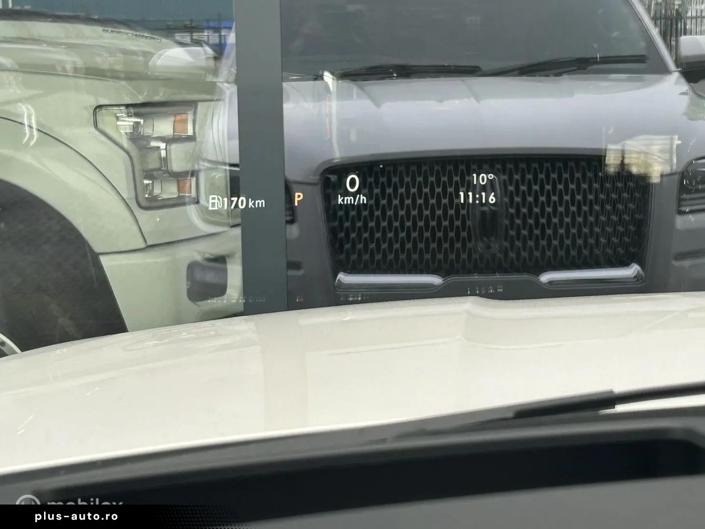 LINCOLN Navigator Black Label 7 Pers Grijs nummernschild
