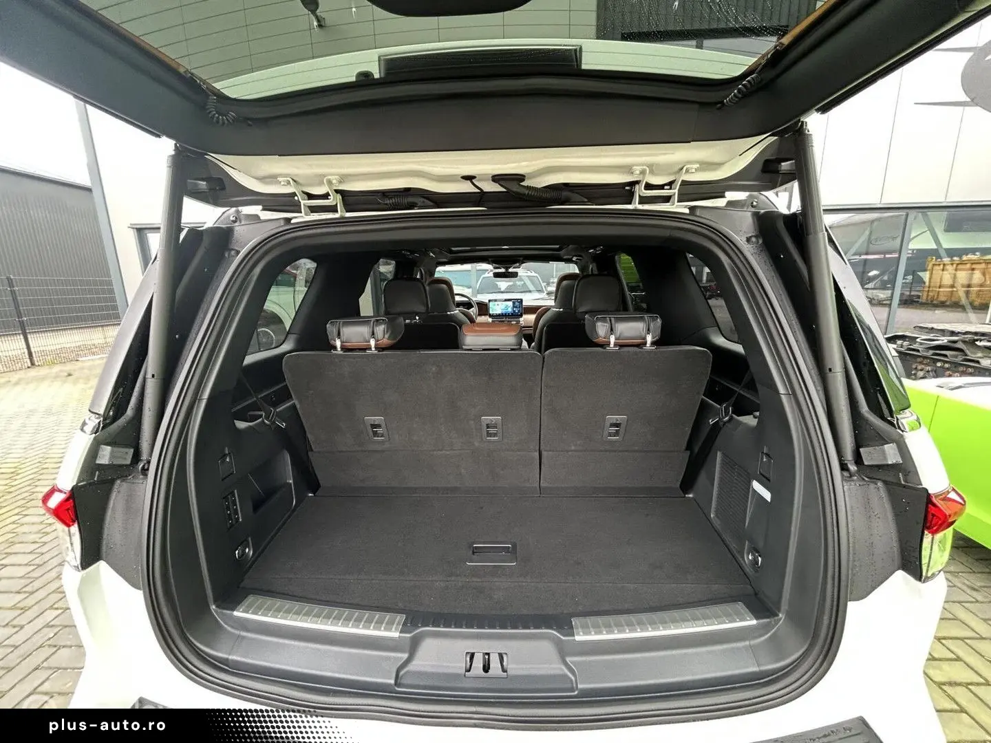LINCOLN Navigator Black Label 7 Pers Grijs nummernschild
