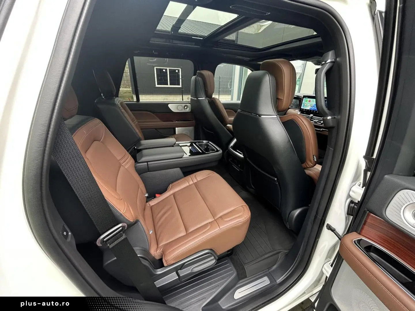 LINCOLN Navigator Black Label 7 Pers Grijs nummernschild