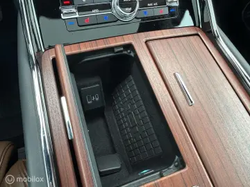 LINCOLN Navigator Black Label 7 Pers Grijs nummernschild