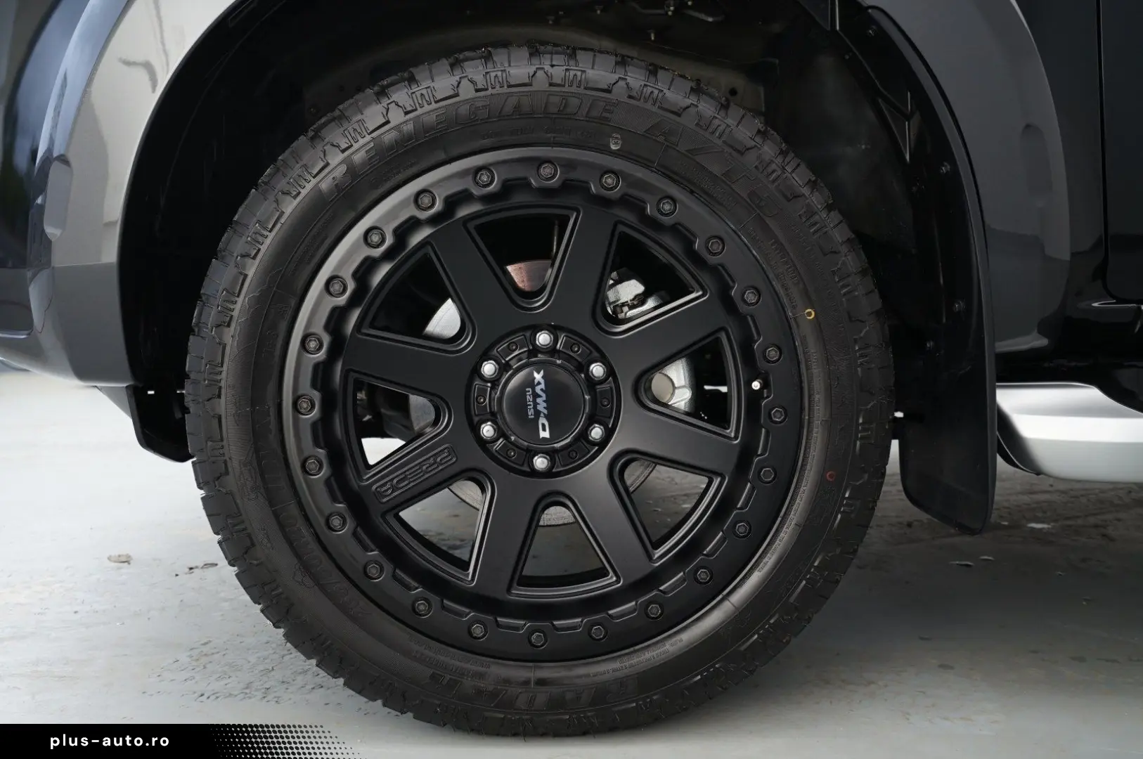 ISUZU D-Max Double Cab LSE 4x4AT Pick-Up inkl. Rollo