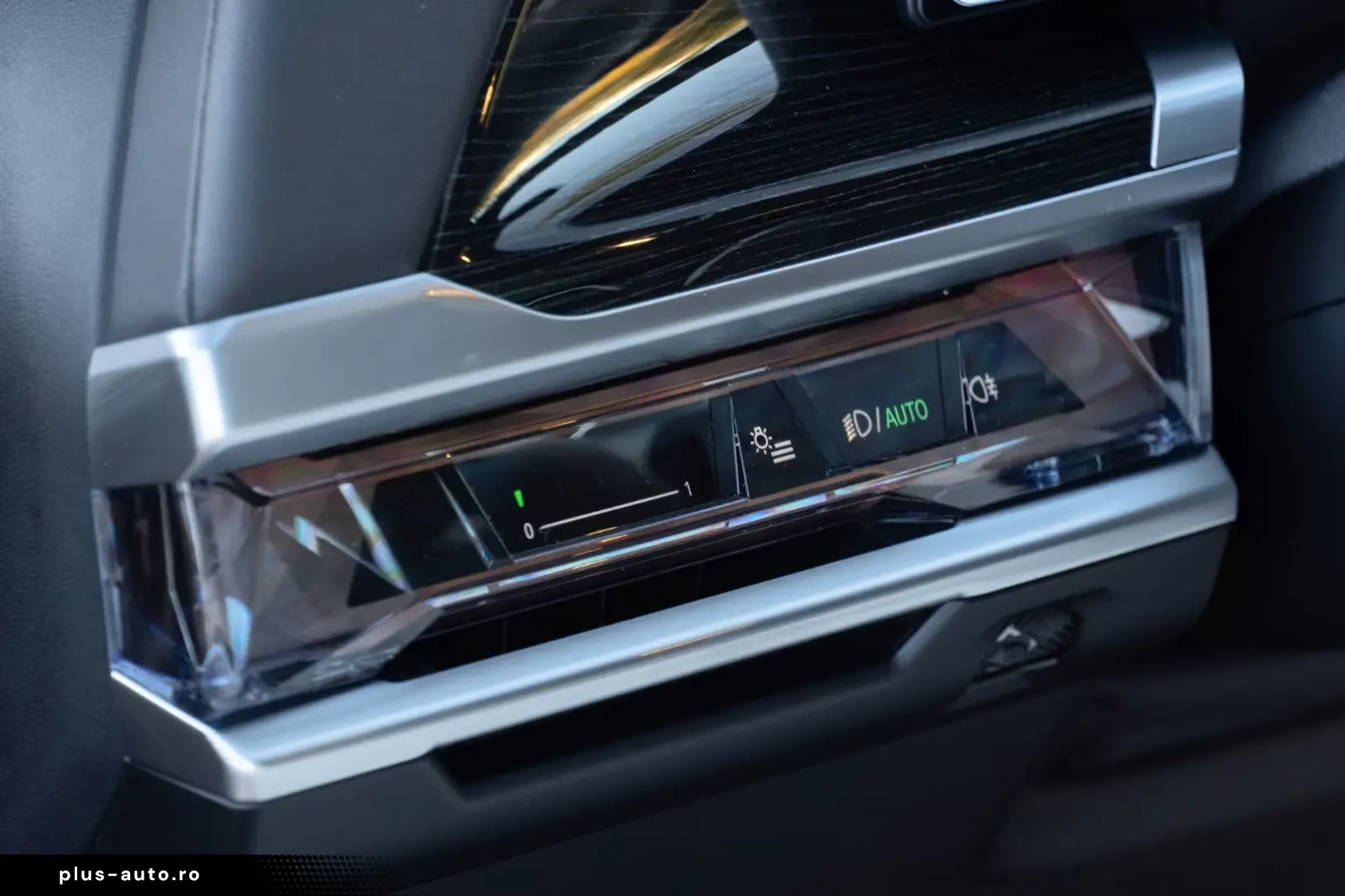 BMW 740d M Sport. Stare impecabilă