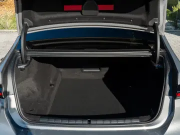BMW 740d M Sport. Stare impecabilă