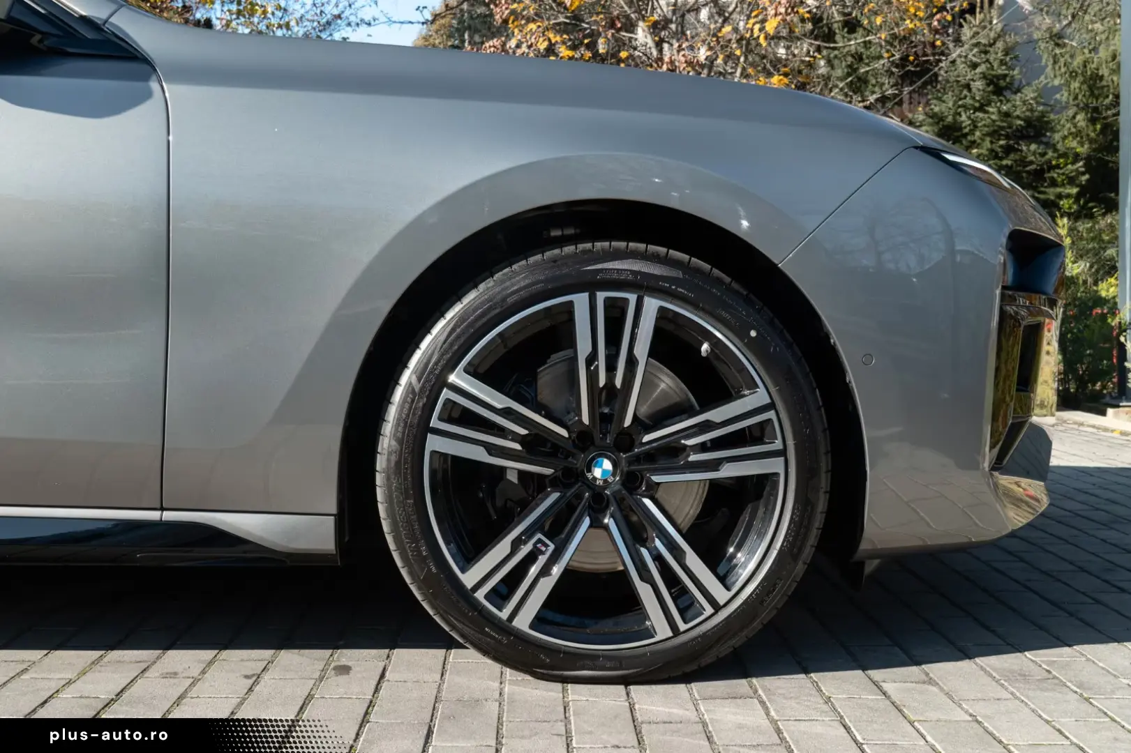BMW 740d M Sport. Stare impecabilă