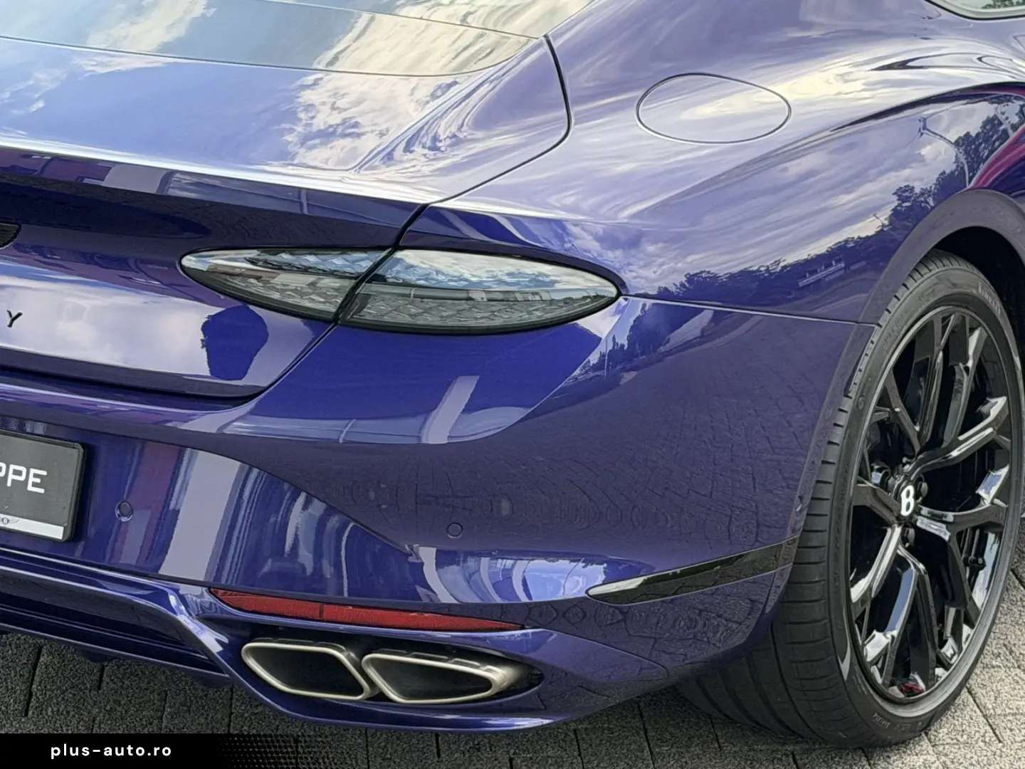 BENTLEY Continental GT  Akrapovic CC-Brakes PPF NAIM