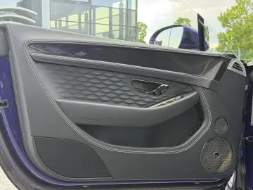 BENTLEY Continental GT  Akrapovic CC-Brakes PPF NAIM