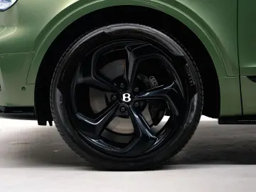BENTLEY Bentayga 4.0 V8 S  TOURING BLACKLINE
