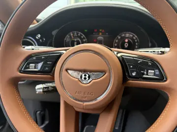 BENTLEY Flying Spur Mulliner Akrapovic Exhaust