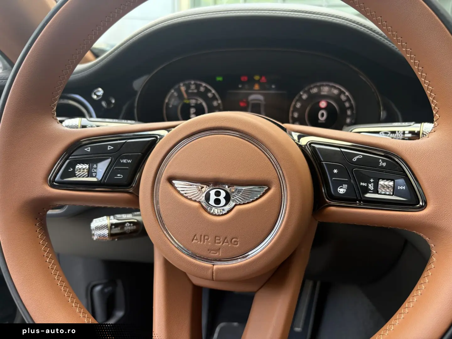 BENTLEY Flying Spur Mulliner Akrapovic Exhaust
