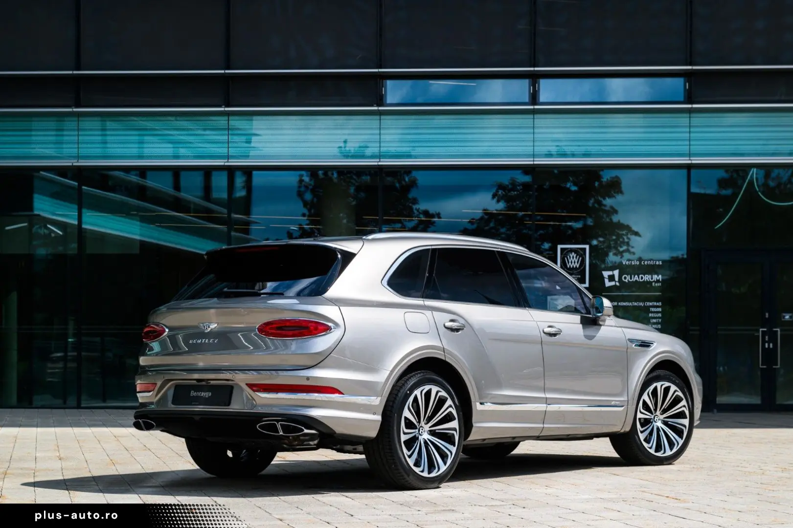 BENTLEY Bentayga 4.0 V8 Azure 4WD Autom.