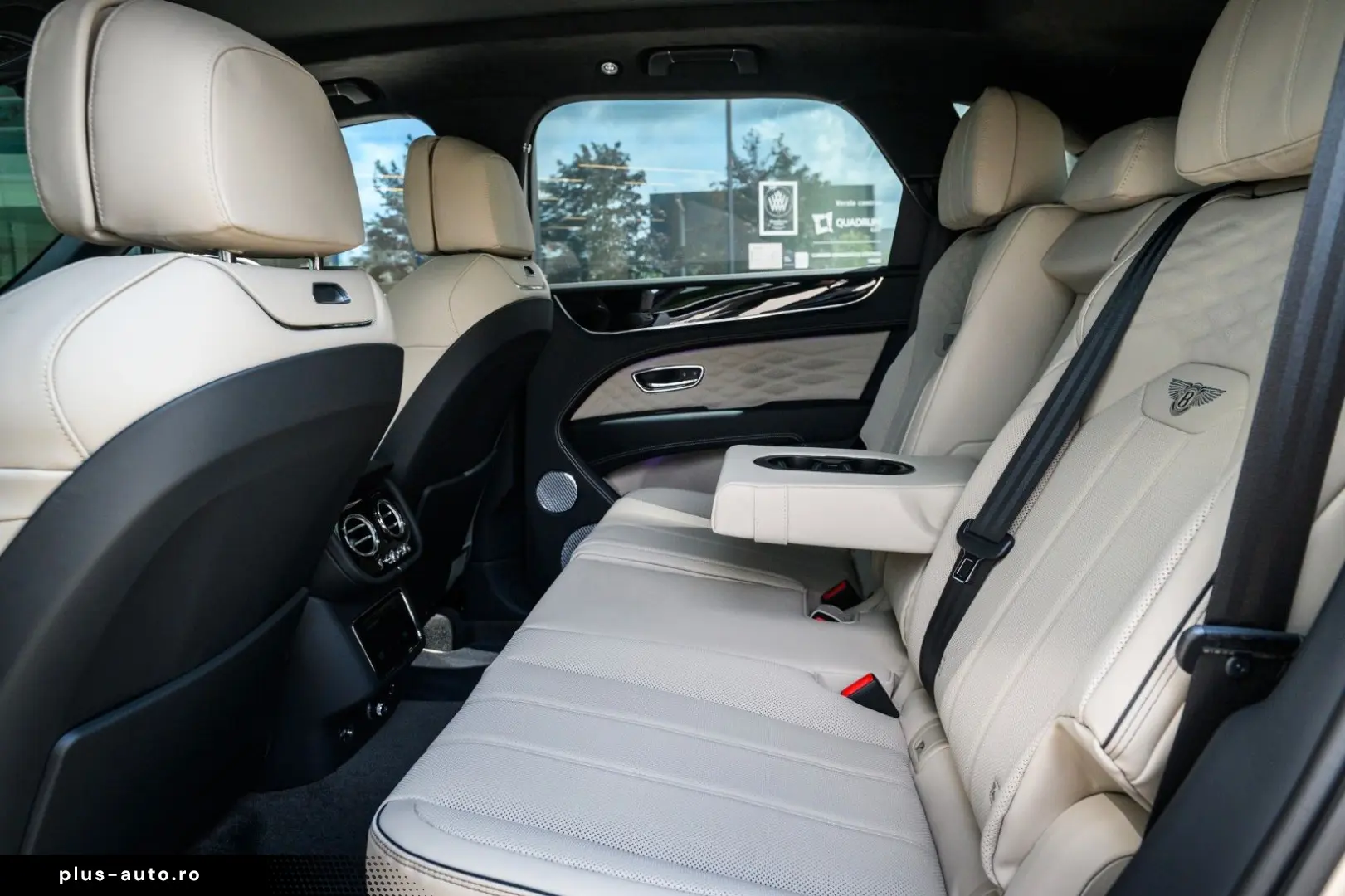 BENTLEY Bentayga 4.0 V8 Azure 4WD Autom.