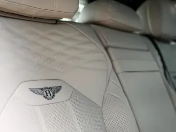 BENTLEY Bentayga 4.0 V8 Azure 4WD Autom.