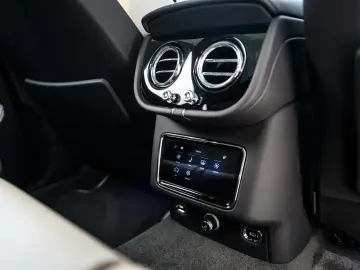 BENTLEY Bentayga 4.0 V8 Azure 4WD Autom.