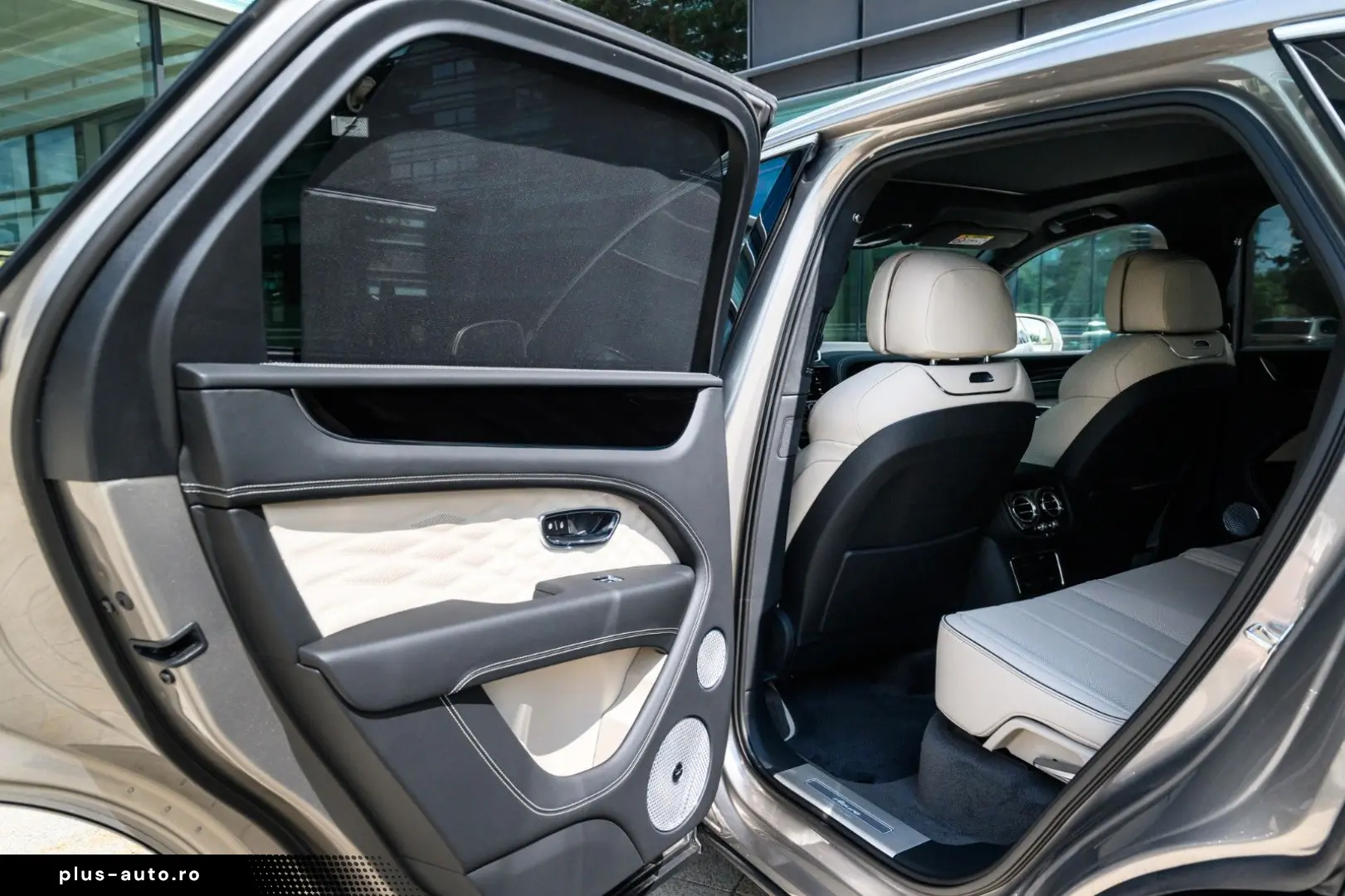 BENTLEY Bentayga 4.0 V8 Azure 4WD Autom.