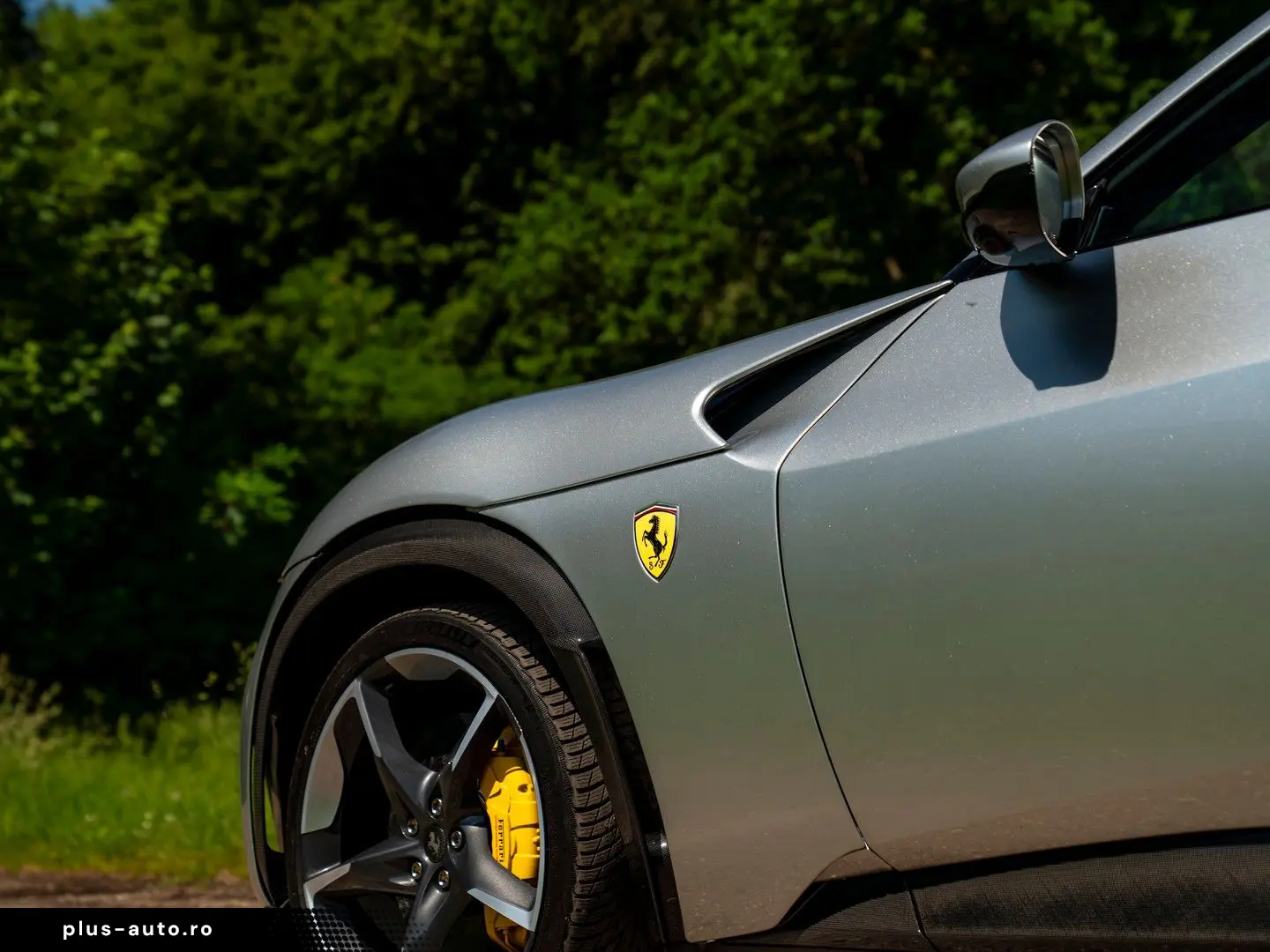 FERRARI Purosangue 6.5 V12   Sanu Silver   Full Carbon