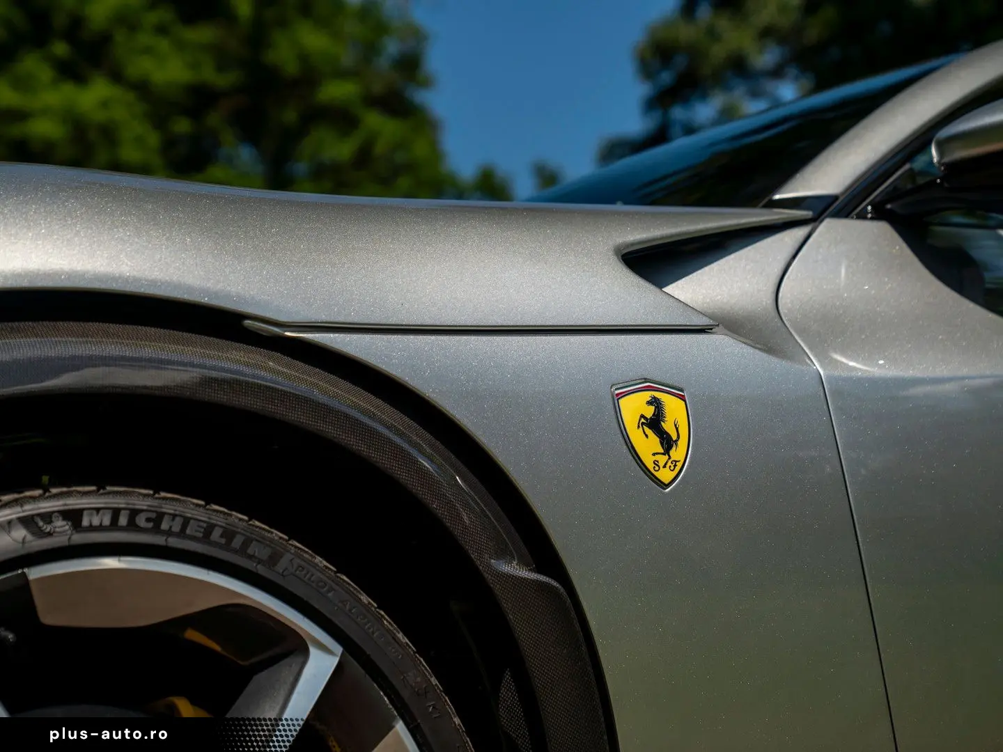 FERRARI Purosangue 6.5 V12   Sanu Silver   Full Carbon