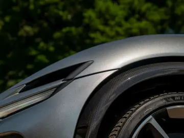 FERRARI Purosangue 6.5 V12   Sanu Silver   Full Carbon