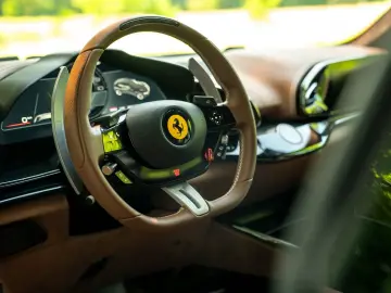 FERRARI Purosangue 6.5 V12   Sanu Silver   Full Carbon
