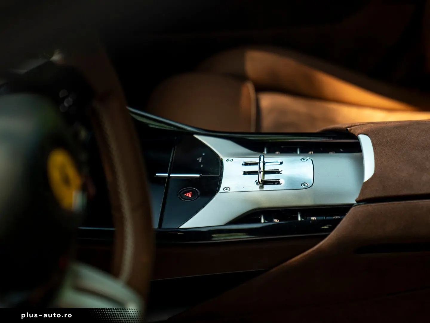 FERRARI Purosangue 6.5 V12   Sanu Silver   Full Carbon