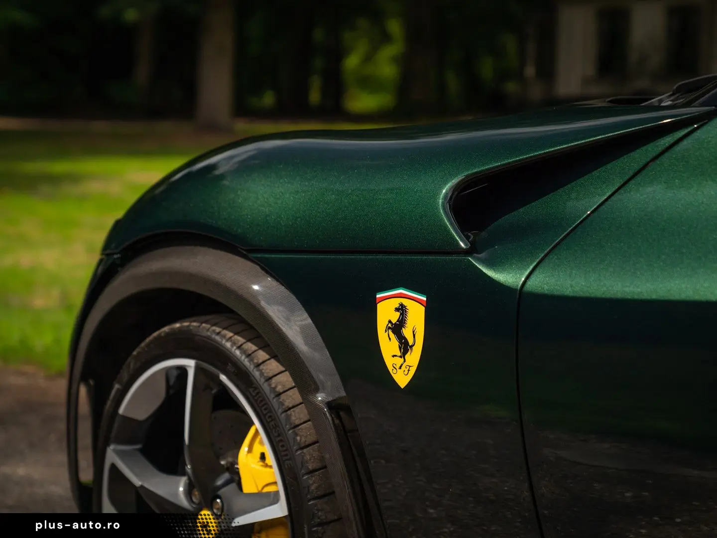 FERRARI Purosangue 6.5 V12   Verde Zeltweg   Airbrushed