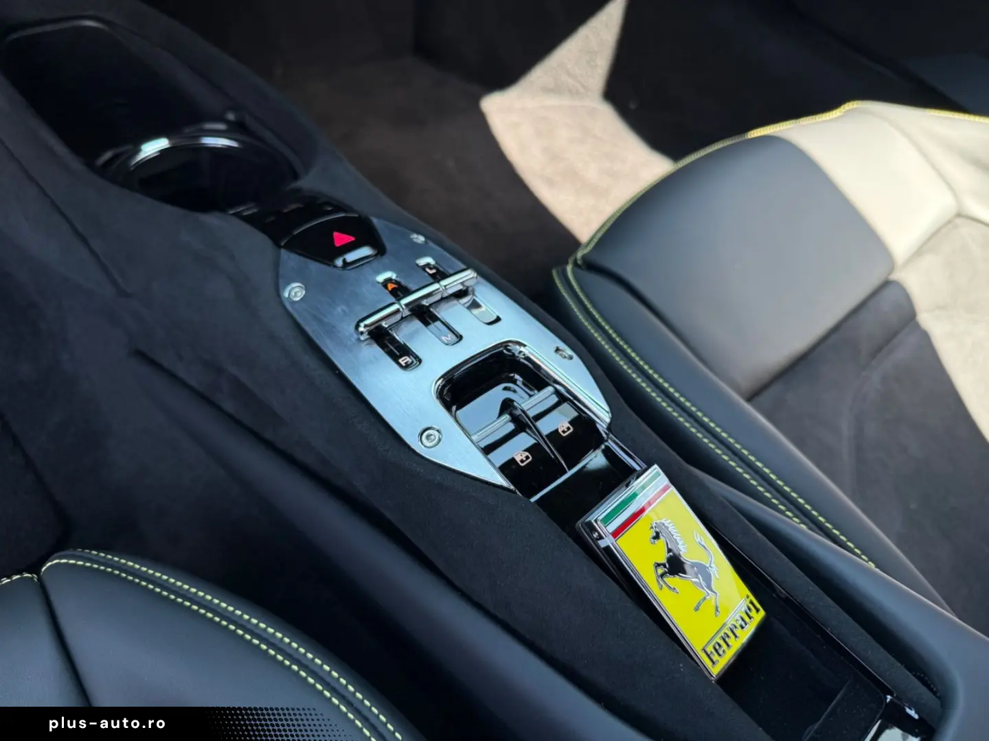 FERRARI 296 GTB  JBL  LIFT  DEUTSCHES FZG AUS 1. HAND